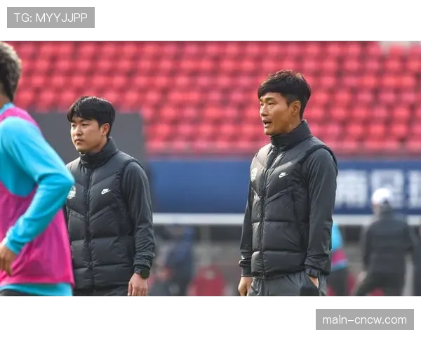 消息:河南队主帅南基一因开局四轮不胜提出辞职 消息:河南队主帅南基一因开局四轮不胜提出辞职